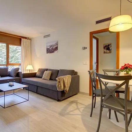 Eth Turcalh By Totiaran Apartment