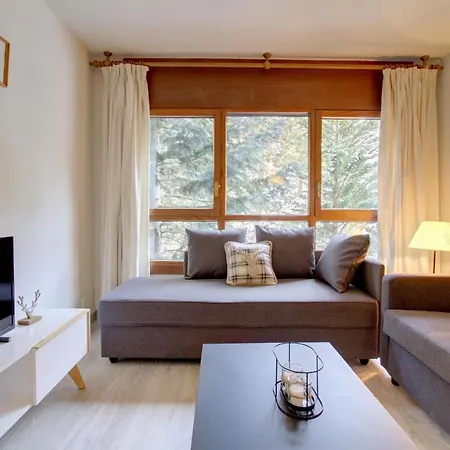 Apartment Eth Turcalh By Totiaran *